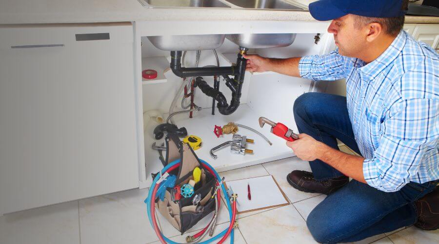Professional expert plumbing services in Lovilia, IA